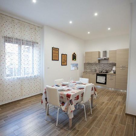 Marta House Daire Napoli Dış mekan fotoğraf